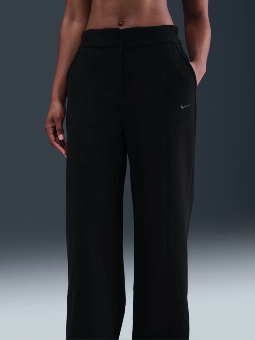 Nike women’s sportswear tailored Trouser pants. NWT small